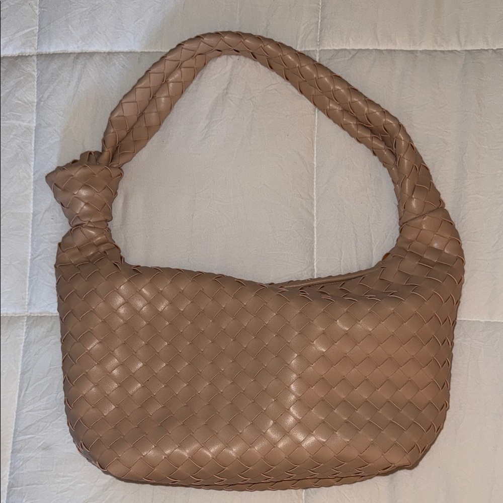 Women’s A New Day Tan Woven Shoulder Bag - Picture 6 of 9